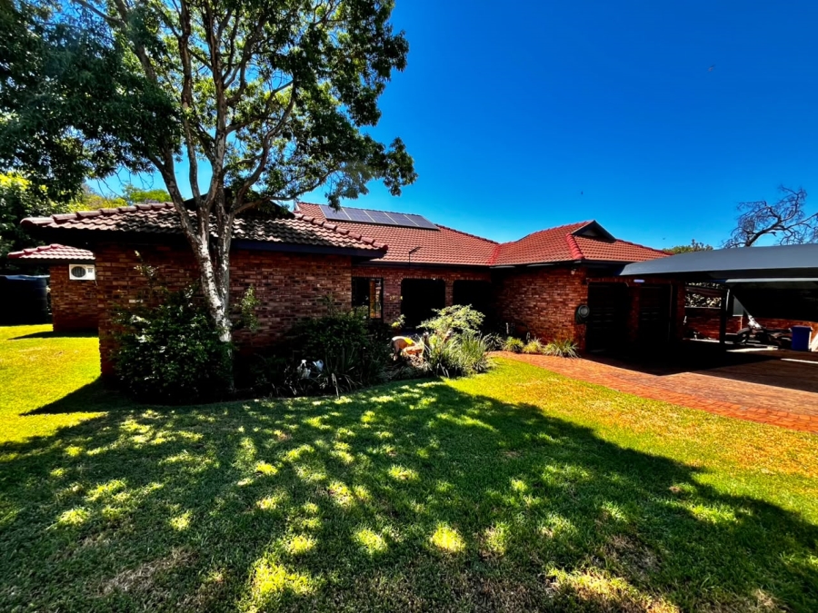 To Let 4 Bedroom Property for Rent in Cashan North West